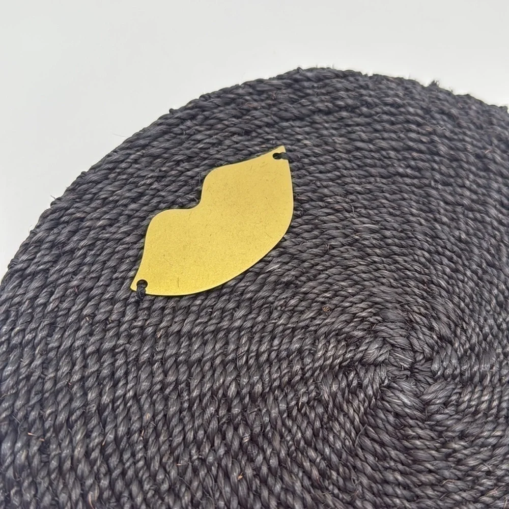 Clare V. Black Woven Raffia Circle Clutch Gold Lips Detail Summer Vacation Bag